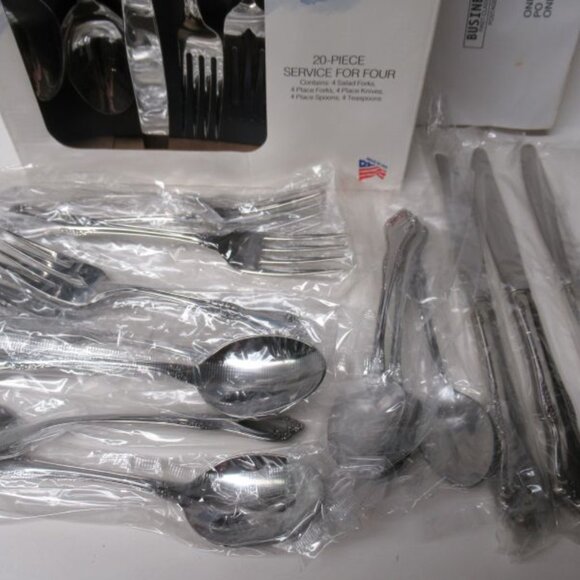 Oneida Stainless MANSFIELD 20 Piece 4-Place Settings, Original Box, U.S.A. - Picture 4 of 7
